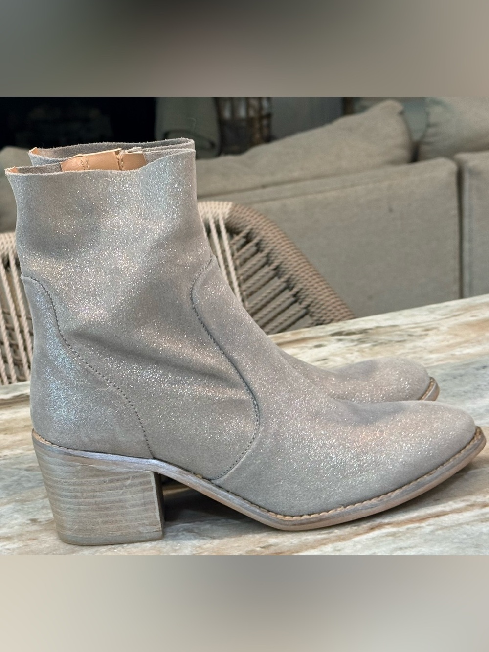 Women’s DIBA TRUE Silver Majestic ankle bootie- Size 8.5 - Picture 4 of 8
